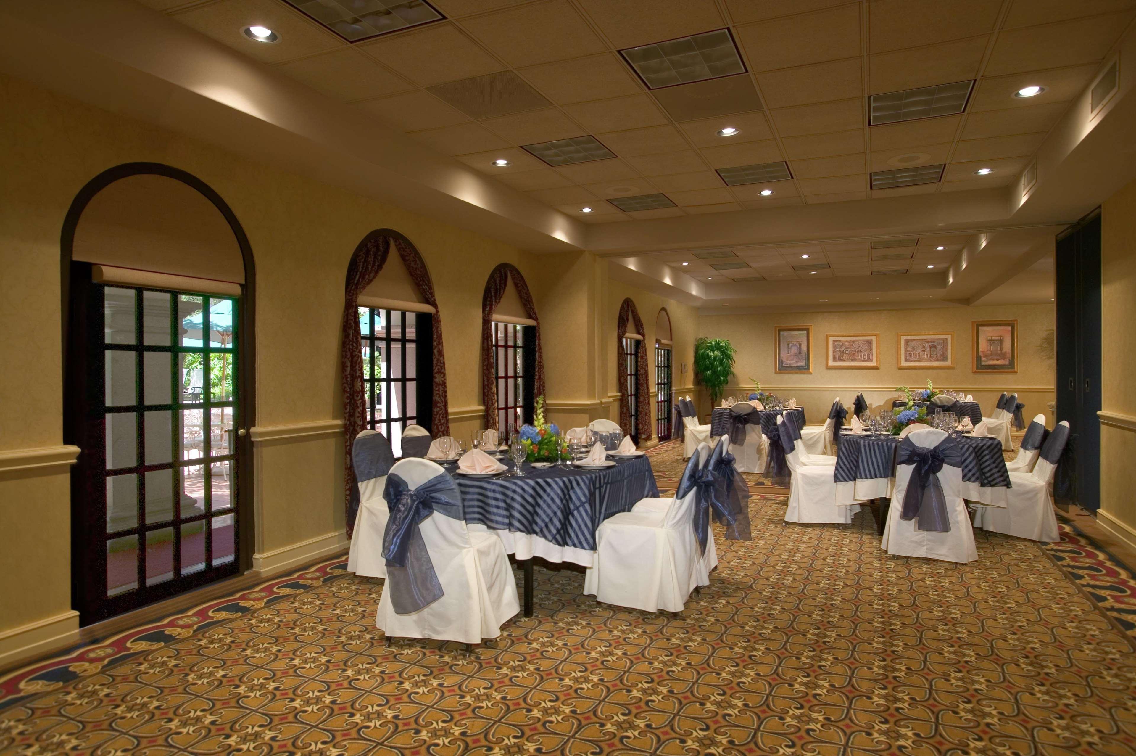 Estancia Del Norte San Antonio, A Tapestry Hotel By Hilton Ресторан фото